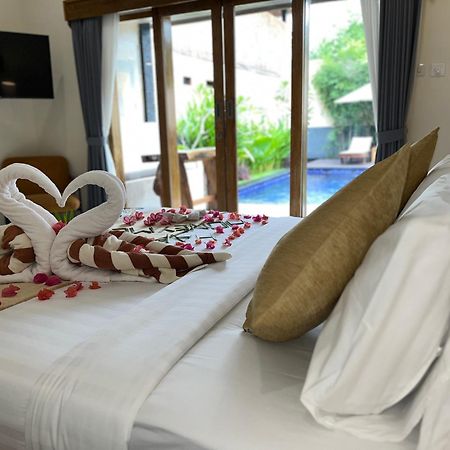 Tanis Village - Luxury Villas Gili Air Bagian luar foto