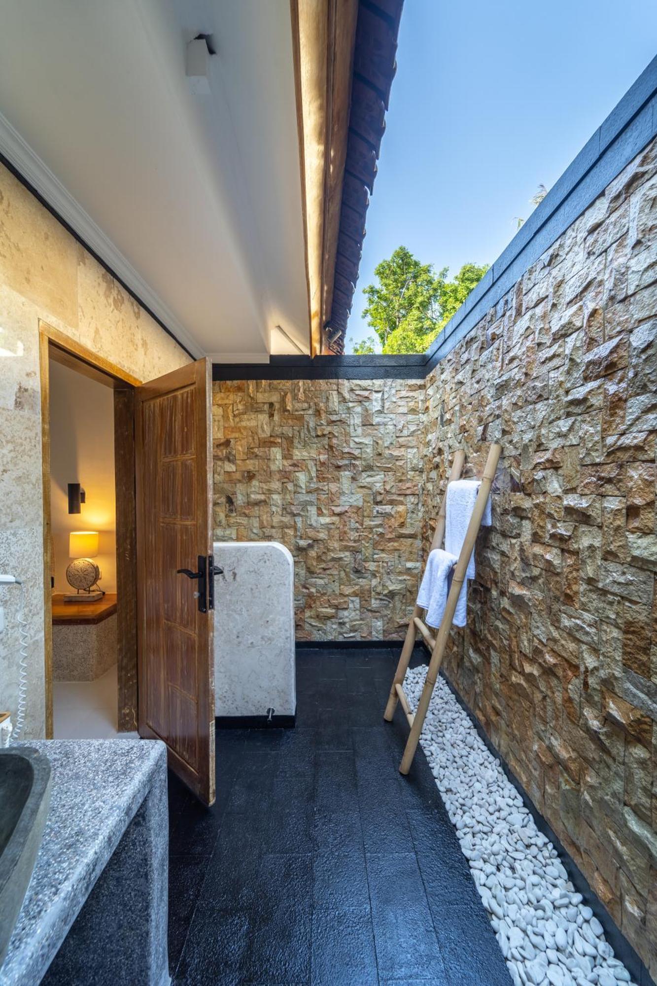 Tanis Village - Luxury Villas Gili Air Bagian luar foto