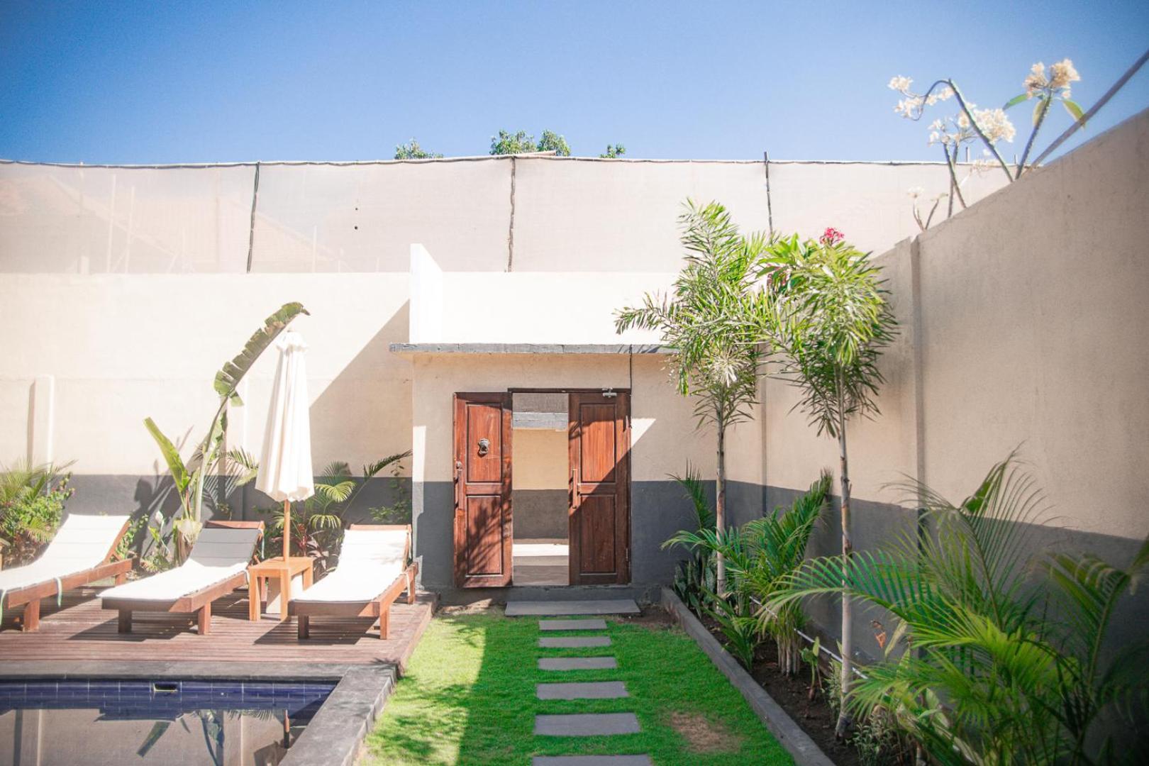 Tanis Village - Luxury Villas Gili Air Bagian luar foto