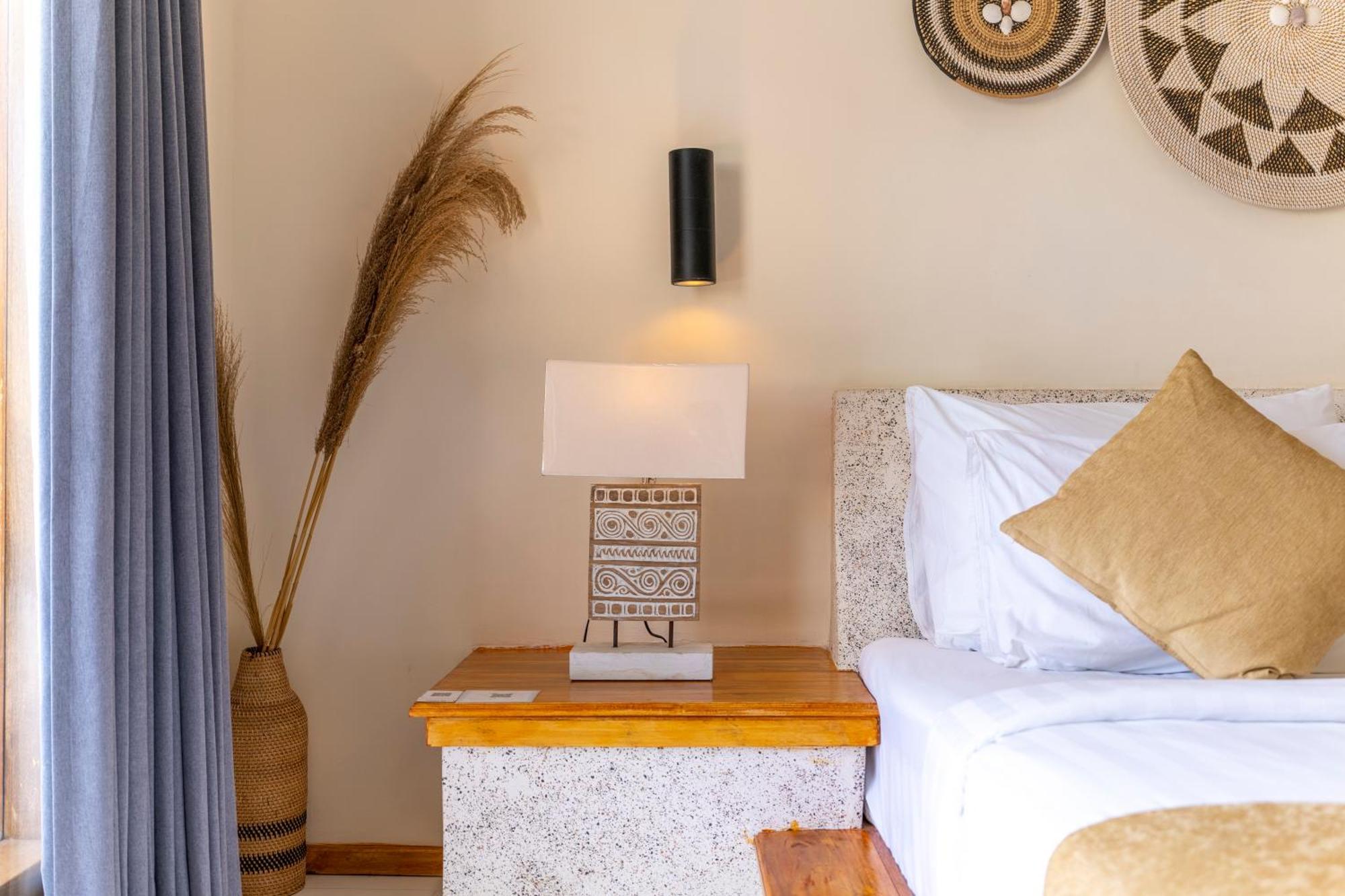 Tanis Village - Luxury Villas Gili Air Bagian luar foto
